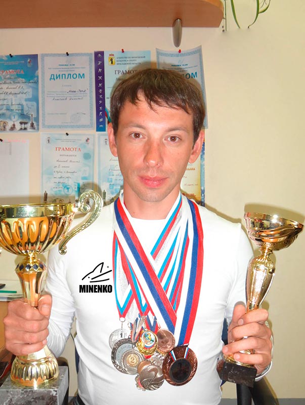 Наша команда : MINENKO - рыболовные прикормки!